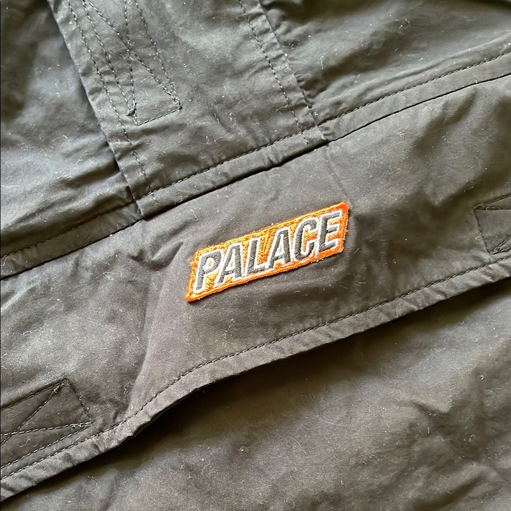 Palace Black Anorak - Picture 3 of 9